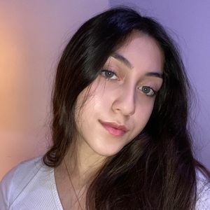 Meet your Posher, Ana